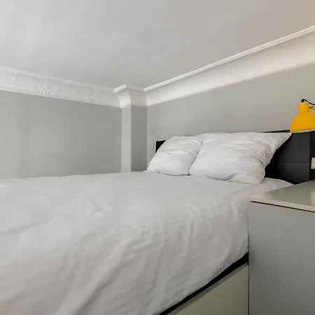 Chelmonskiego 8-04 By Farkas * Познань